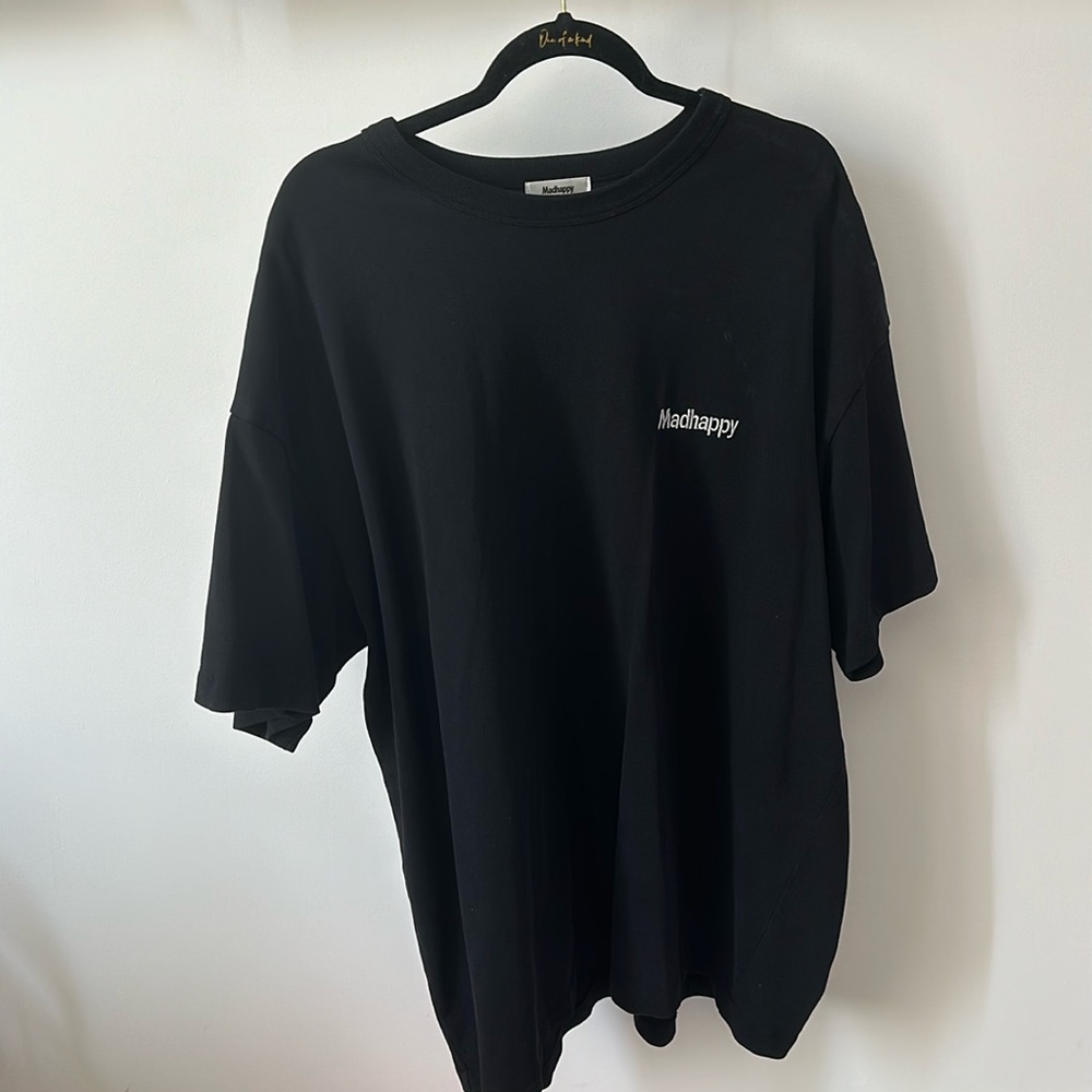 Mad happy tshirt, never worn, size XXL